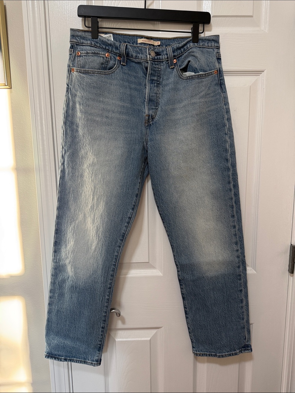 Levi’s Women’s Wedgie Straight in Patina Forever wash Sz 31 like new